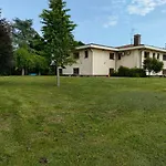 La Maison De Claire Apartment