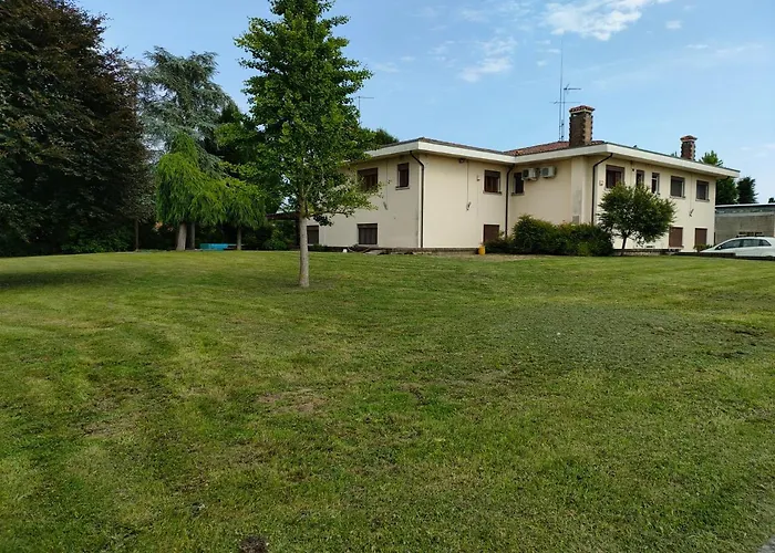La Maison De Claire Lägenhet