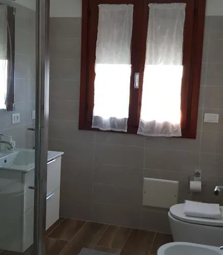 La Maison De Claire * سانتا ماريا دي سالا