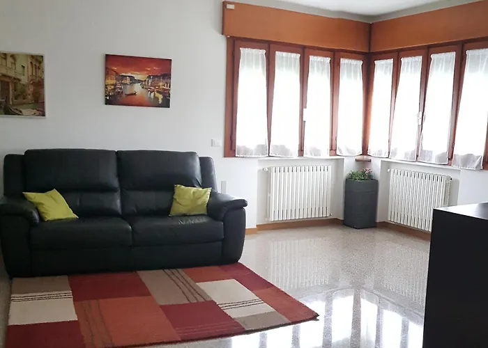 La Maison De Claire Apartment